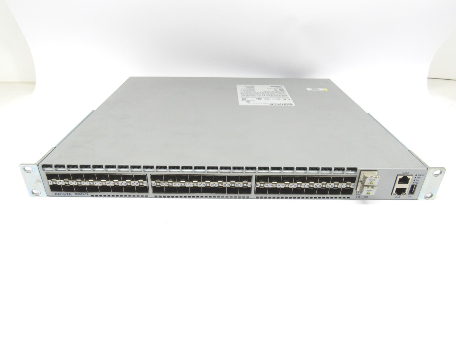 Коммутатор Arista DCS-7050SX-72 — фото 1