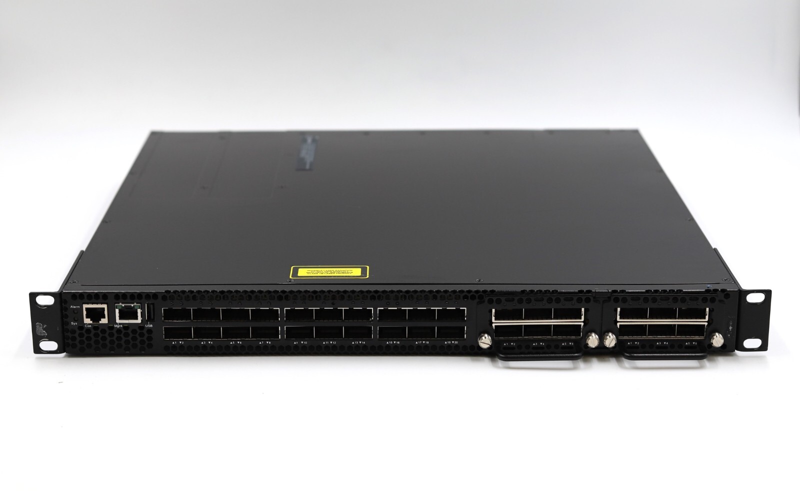 Трансивер EdgeCore AS6701-32X 32-Port 40GbE QSFP+ Network Switch W/Ears 6701-32X-O-AC-B — фото 1