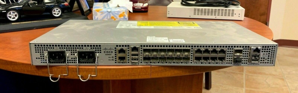 Маршрутизатор Cisco ASR-920-12CZ-A — фото 1