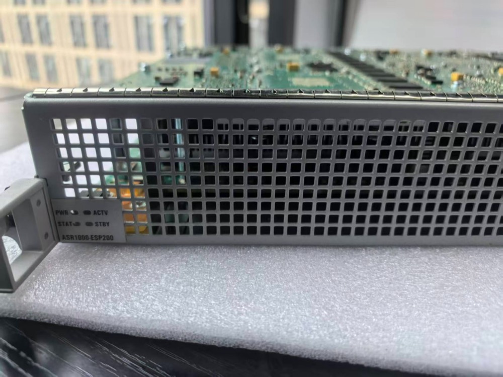 Маршрутизатор Cisco ASR1000-ESP200 — фото 1