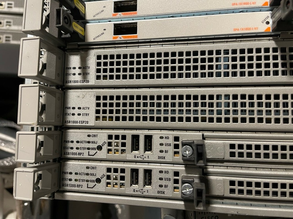 Маршрутизатор Cisco ASR1006 — фото 3