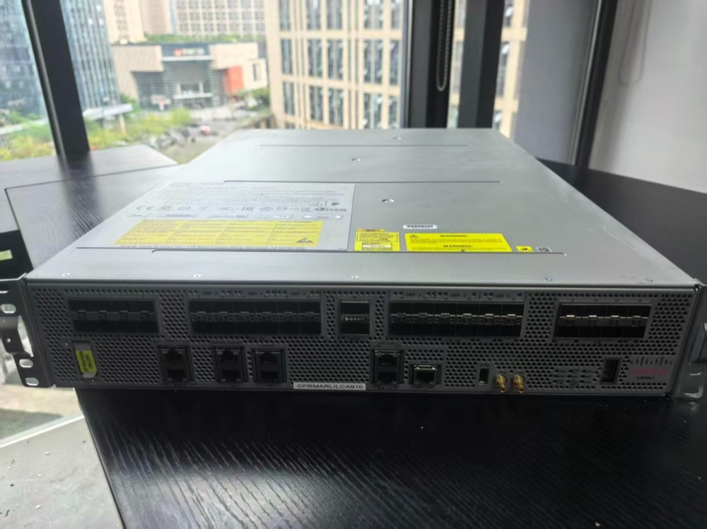 Маршрутизатор Cisco ASR9901 — фото 1