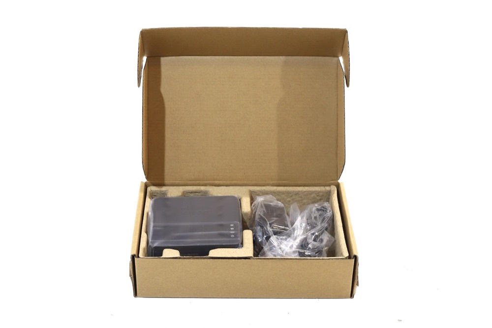 Адаптер Cisco ATA 190 Series Analog Telephone Adapter with Power Adapter P/N: ATA190 V04 — фото 1