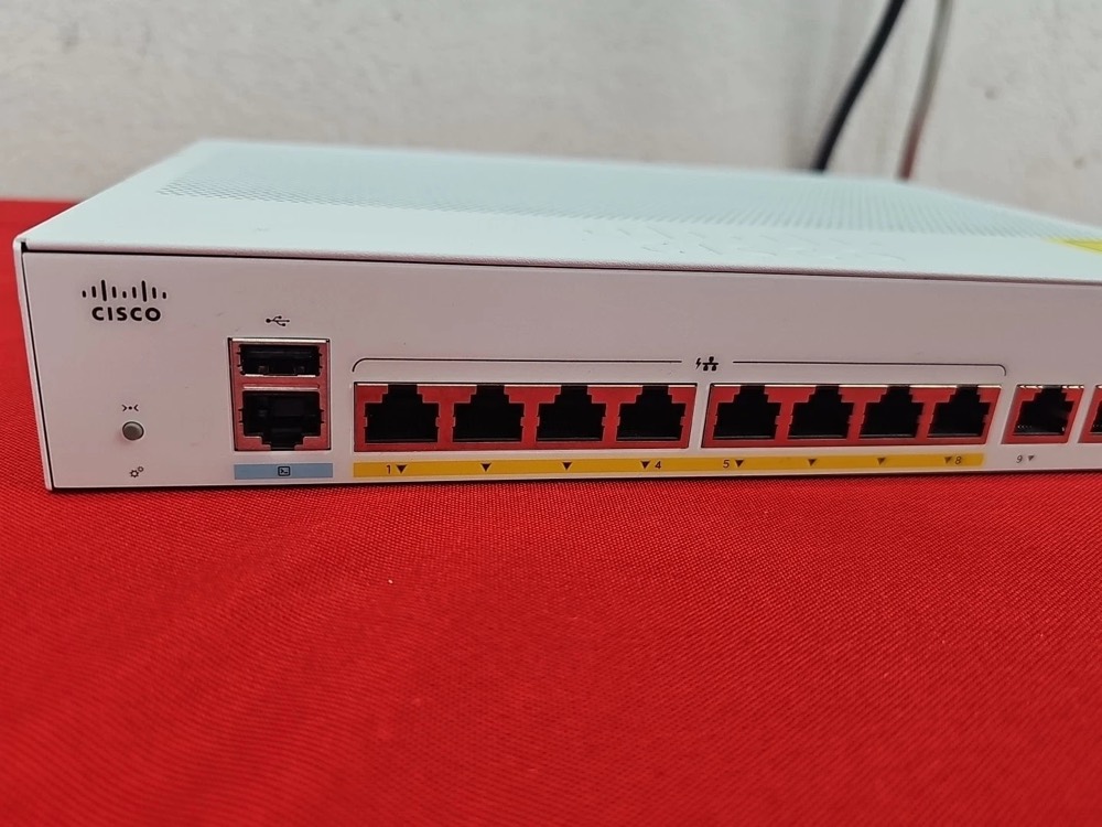 Коммутатор Cisco C1000-8FP-E-2G-L — фото 3