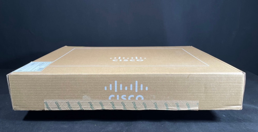Коммутатор Cisco C1200-48T-4X — фото 1
