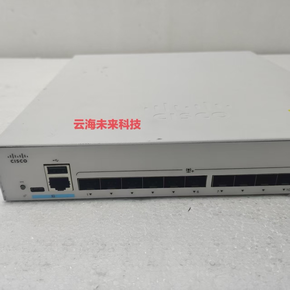 Коммутатор Cisco C1300-12XS — фото 2