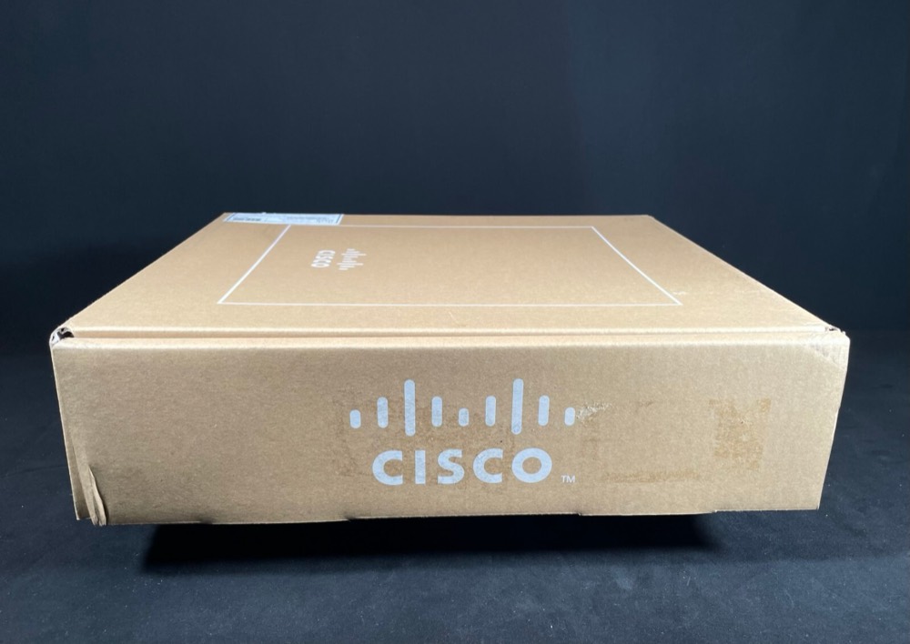 Коммутатор Cisco C1300-16T-2G — фото 1