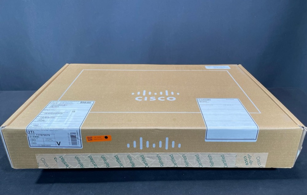 Коммутатор Cisco C1300-48T-4G — фото 1