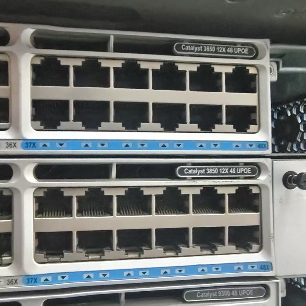 Коммутатор Cisco C3850-12X48u-S/E — фото 1
