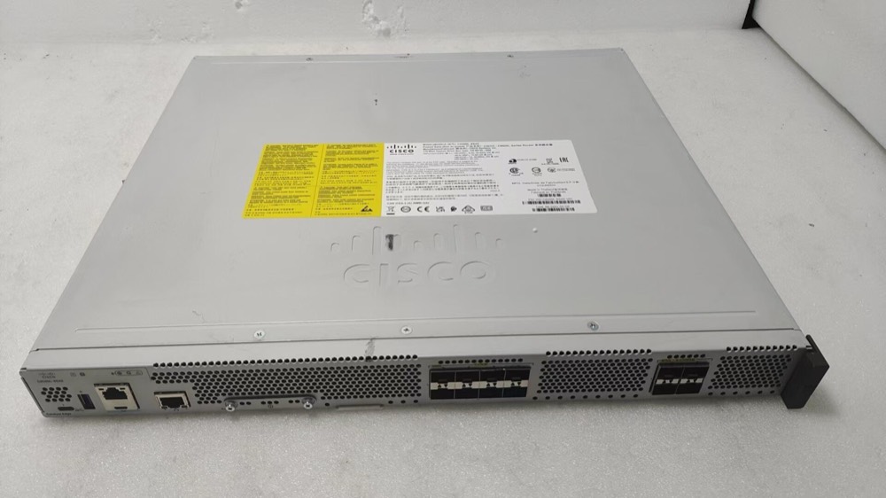 Маршрутизатор Cisco C8500L-8S4X — фото 2
