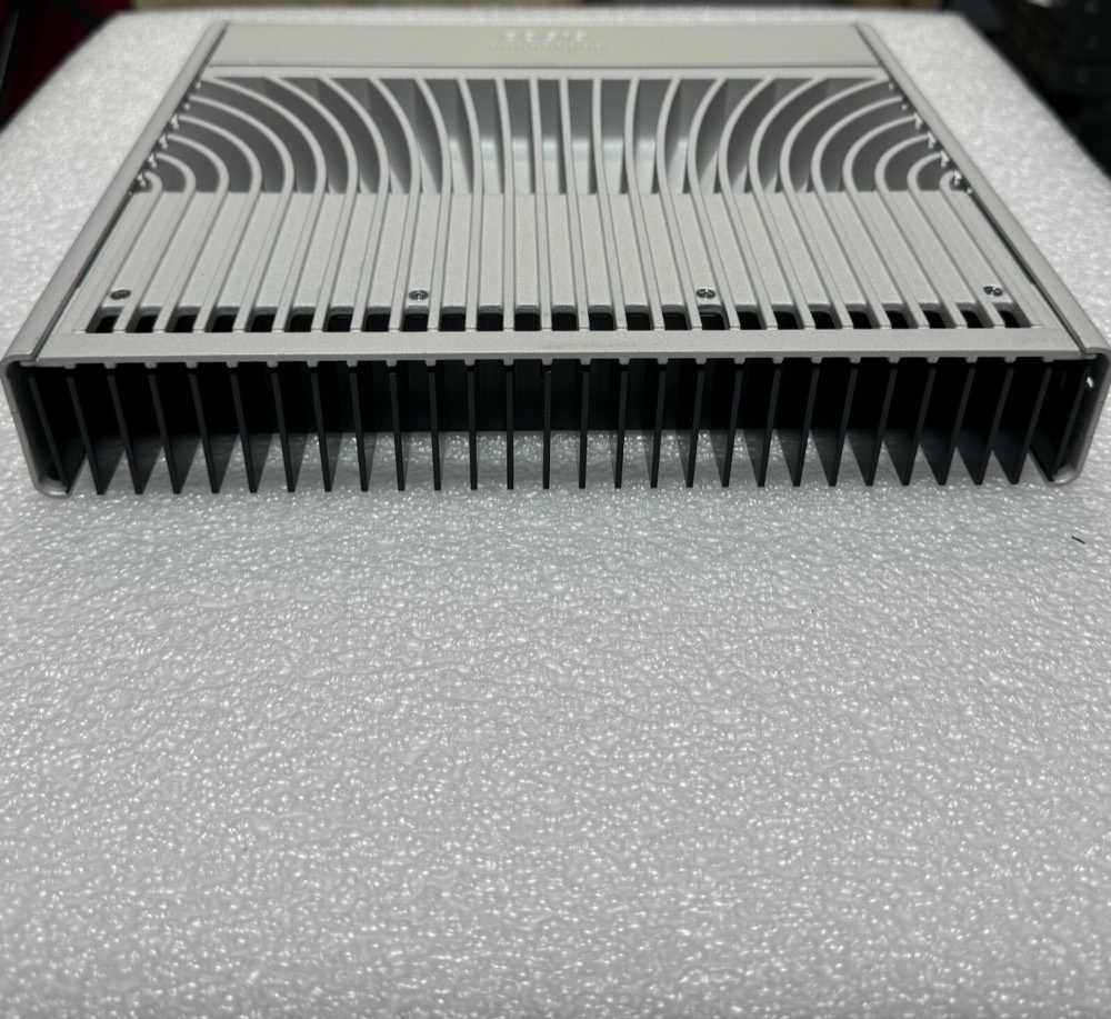 Коммутатор Cisco C9200CX-12P-2X2G-A — фото 2