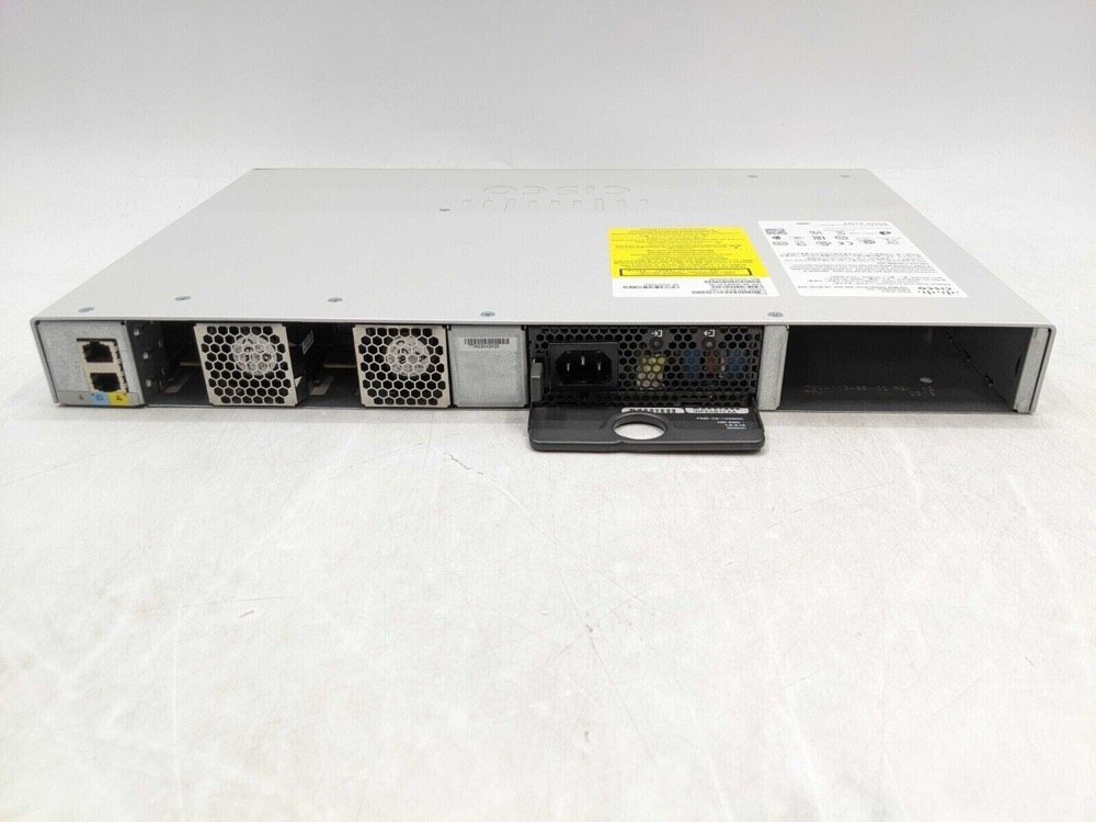 Коммутатор Cisco C9200L-24T-4G-A — фото 3