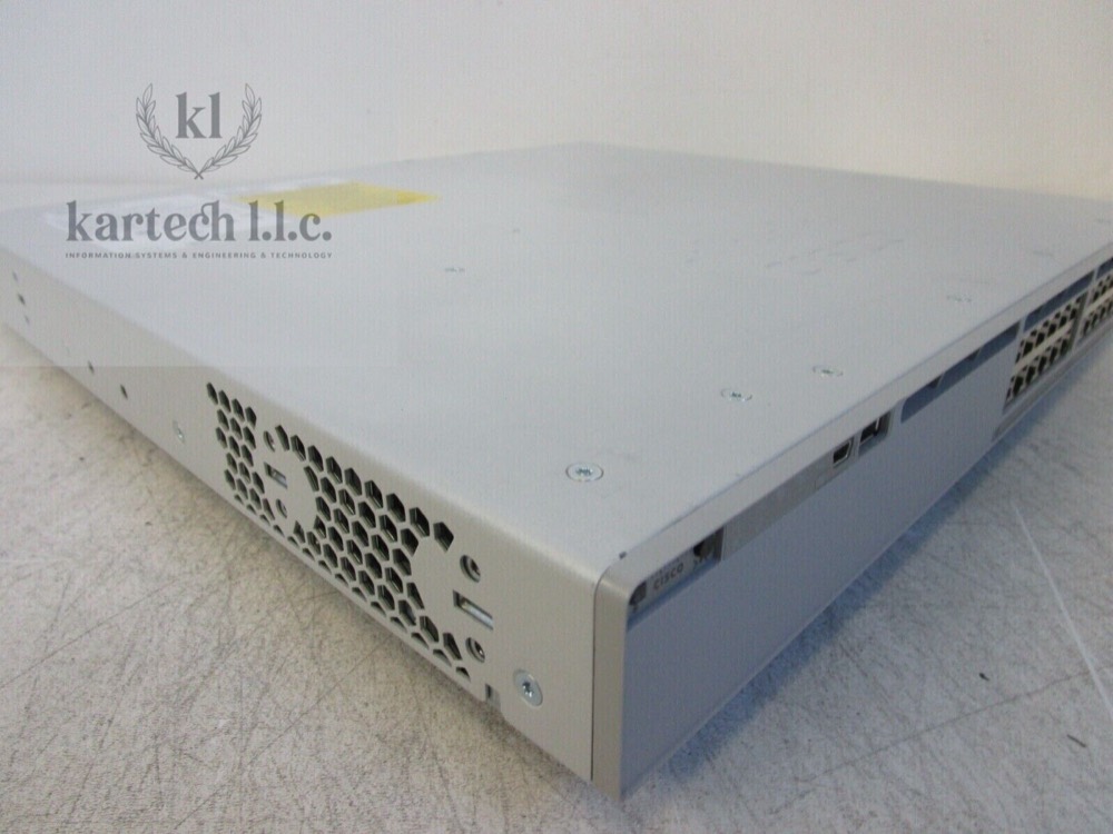 Коммутатор Cisco C9300L-24P-4X-A — фото 3