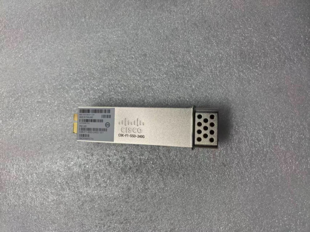 SSD-накопитель Cisco C9K-F1-SSD-240G — фото 4