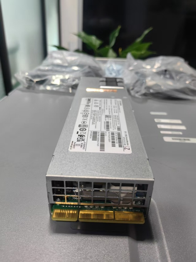 Блок питания Cisco C9K-PWR-1600WAC-R — фото 1