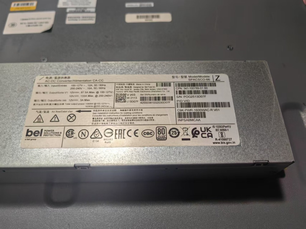 Блок питания Cisco C9K-PWR-1600WAC-R — фото 4
