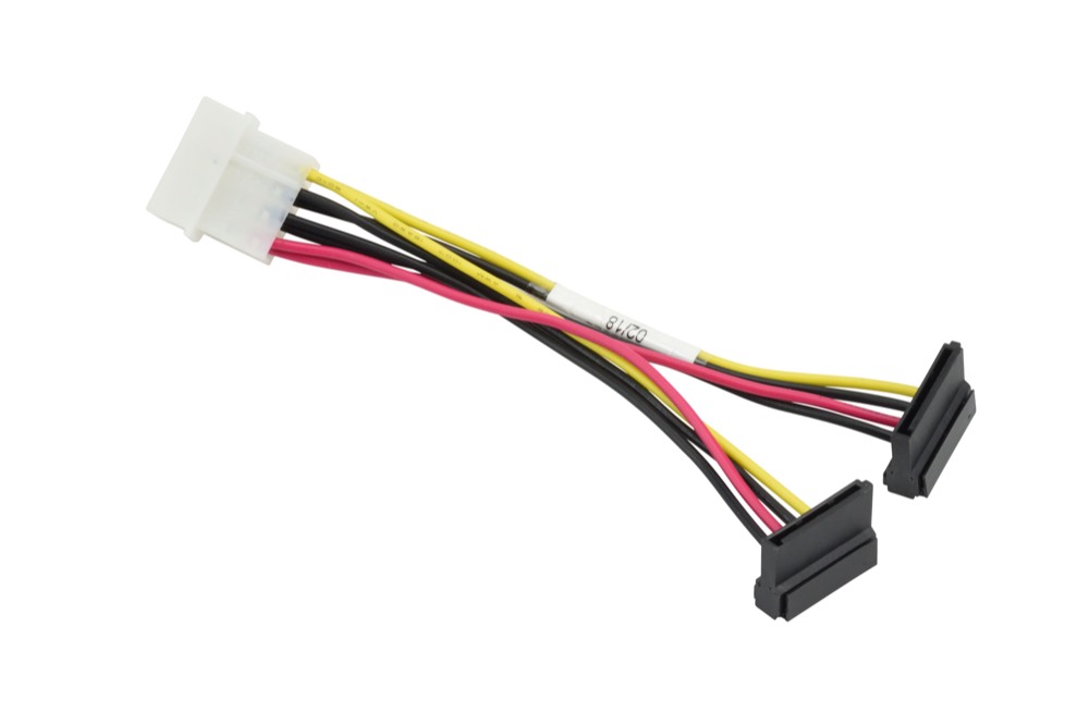 Кабель Supermicro 15cm 4-Pin Peripheral Connector to 2 Right Angle SATA Power Extension Cable (CBL-0082L) — фото 1