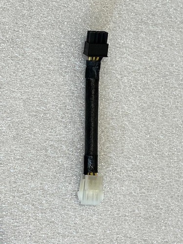 Кабель Supermicro CBL-0308L 10 CM, 6-PIN TO 8-PIN CABLE FOR GRAPHIC CARDS — фото 1