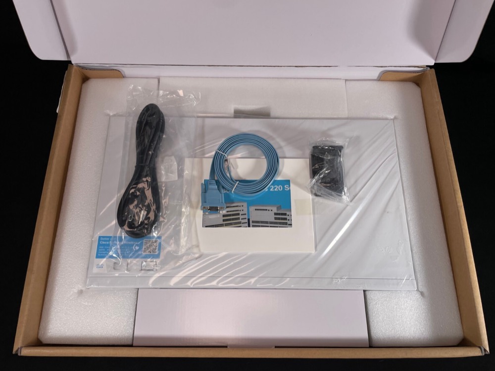 Оборудование Cisco CBS220-24FP-4G — фото 2