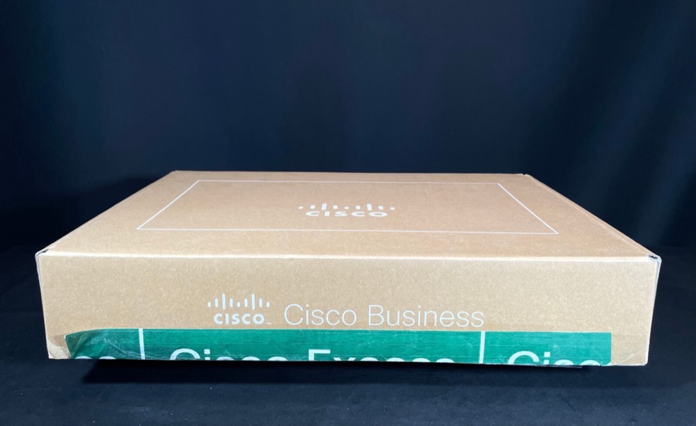 Оборудование Cisco CBS220-24P-4G — фото 1