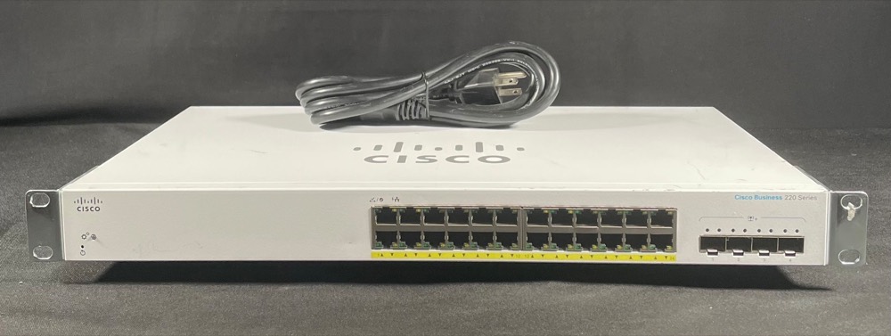 Оборудование Cisco CBS220-24P-4X — фото 1