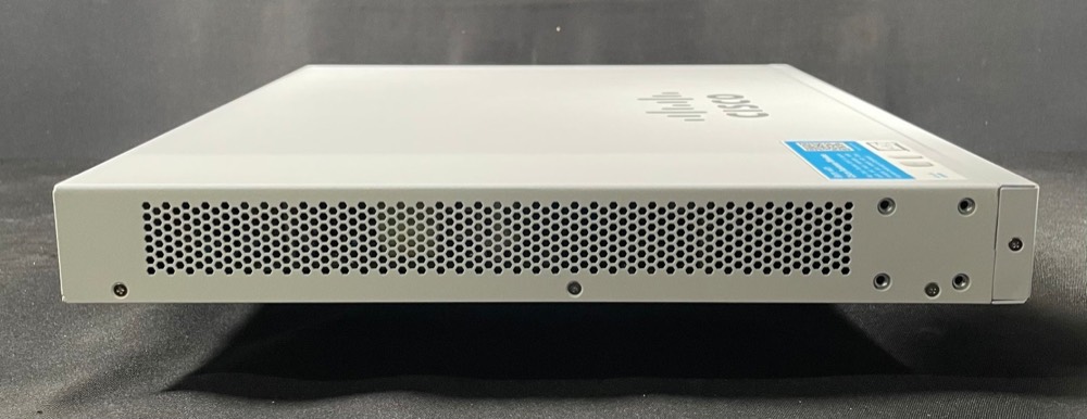 Оборудование Cisco CBS220-48P-4X — фото 3