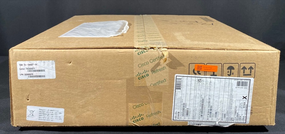 Коммутатор Cisco CBS350-24XT — фото 1
