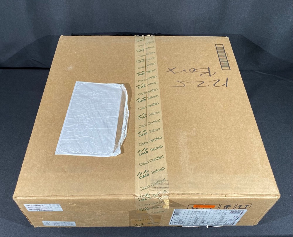 Коммутатор Cisco CBS350-24XT — фото 3