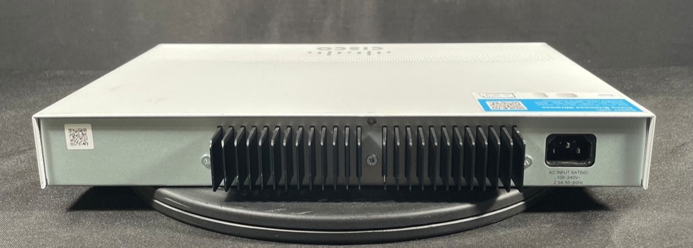 Коммутатор Cisco CBS350-8MGP-2X — фото 2