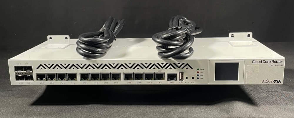 Маршрутизатор Cisco CCR1036-12G-4S — фото 1