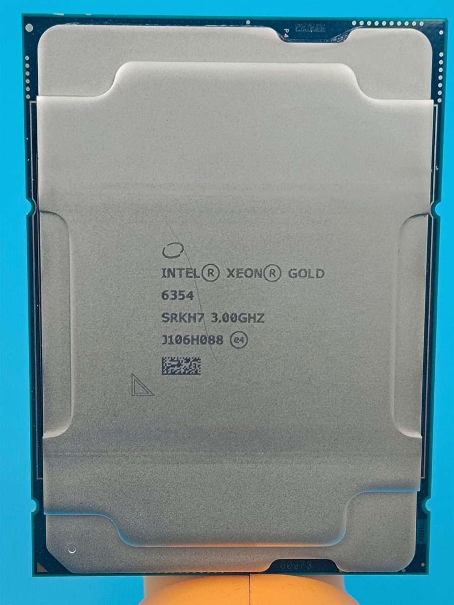 Процессор Intel Xeon Gold 6354 3,00 ГГц 39 МБ, Tray (CD8068904571601) — фото 1