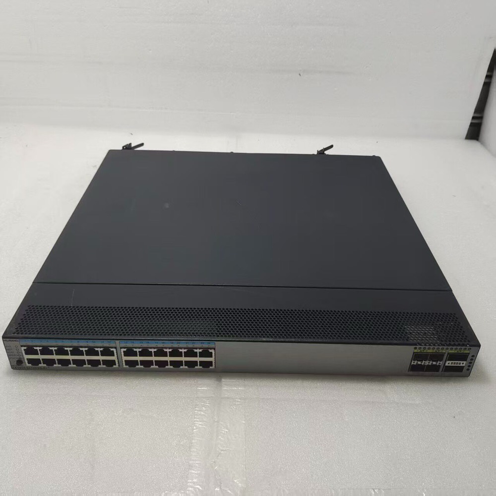 Коммутатор Huawei CE5855-24T4S2Q-EI — фото 2