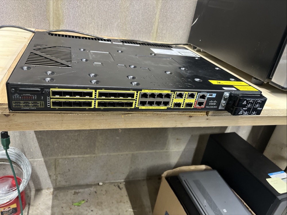Промышленный коммутатор Cisco CGS-2520-16S-8PC — фото 1