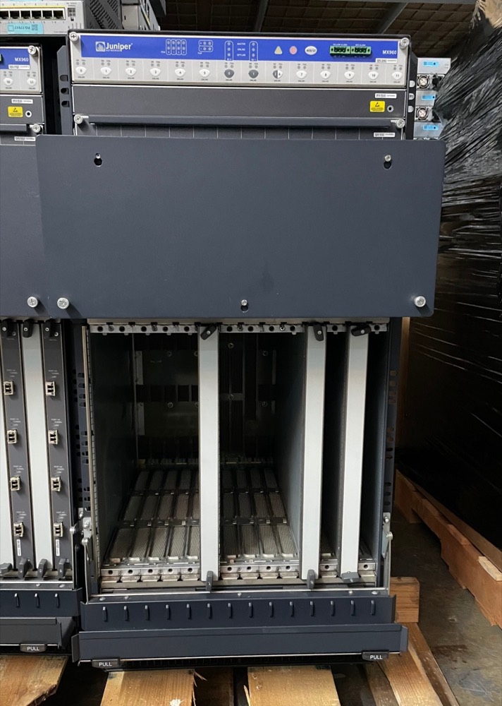 Маршрутизатор Cisco CHAS-BP-MX960-ECM-S-A — фото 1