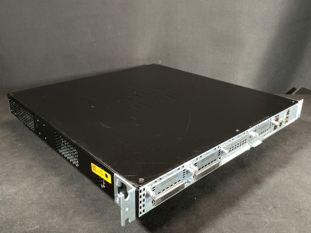 Маршрутизатор CISCO2901/K9 — фото 3