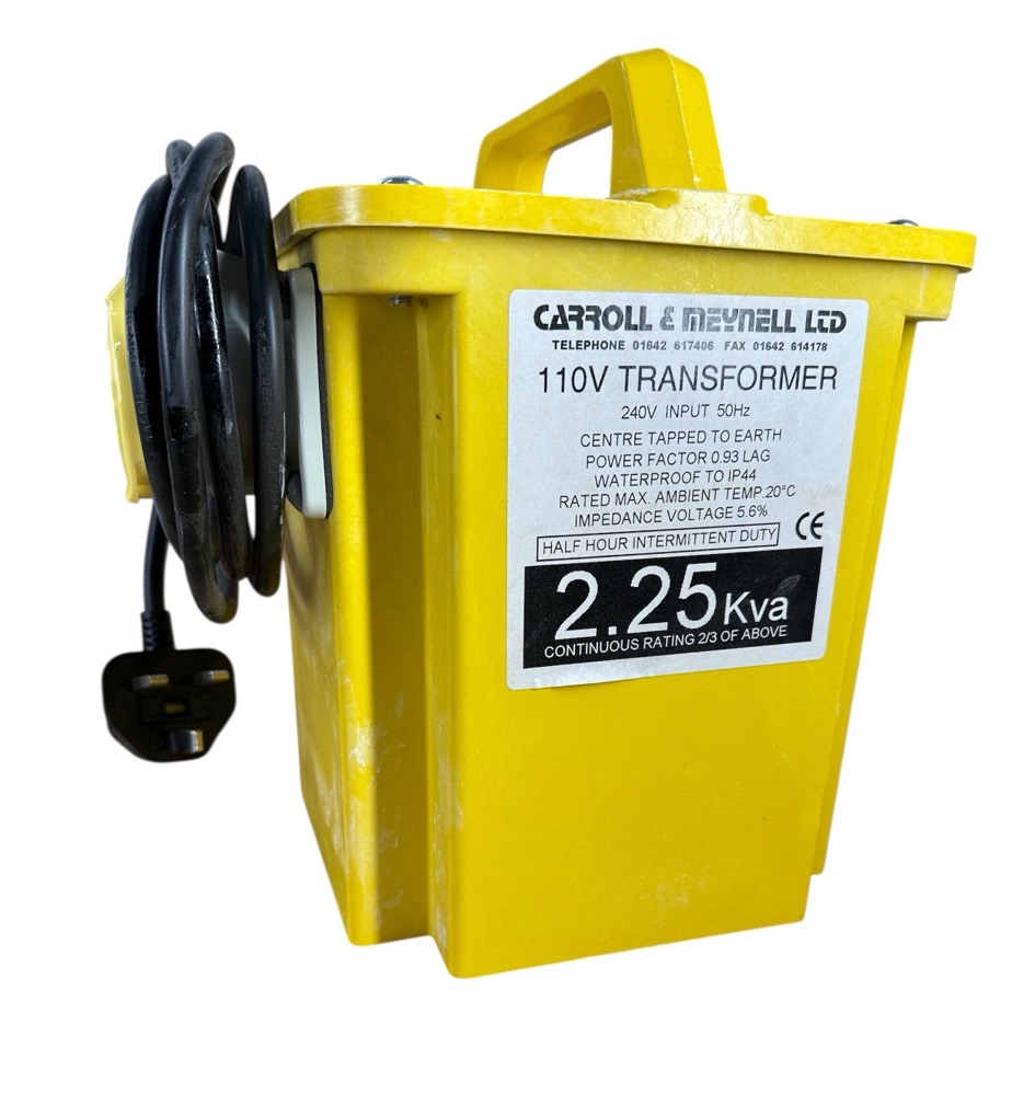 Компонент CM22502 Carroll & Meynell 110v Twin Outlet TRANSFORMER 240V INPUT 50Hz 2.25Kva — фото 1