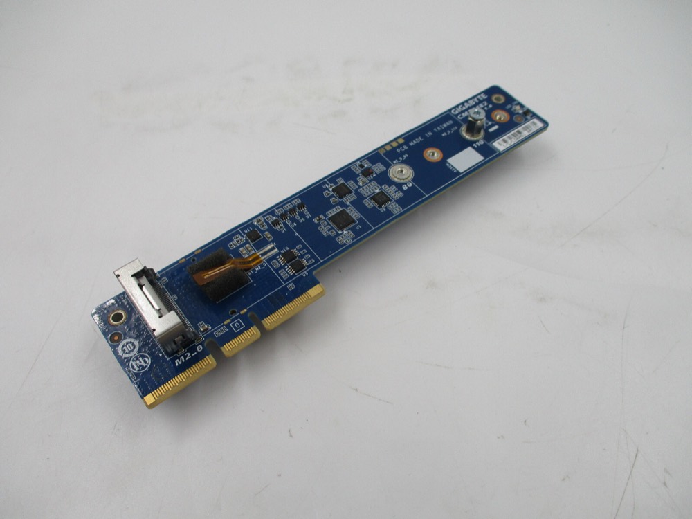 Райзер Gigabyte CMTP182 M.2 Riser Card for E152-ZE0 Server 2 x M.2 Slots PCIe Tested — фото 1