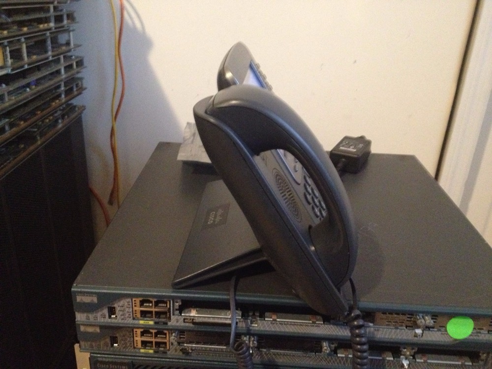 IP-телефон Cisco CP-7975G — фото 2