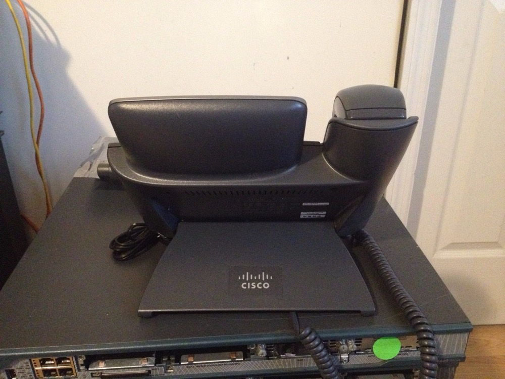 IP-телефон Cisco CP-7975G — фото 3