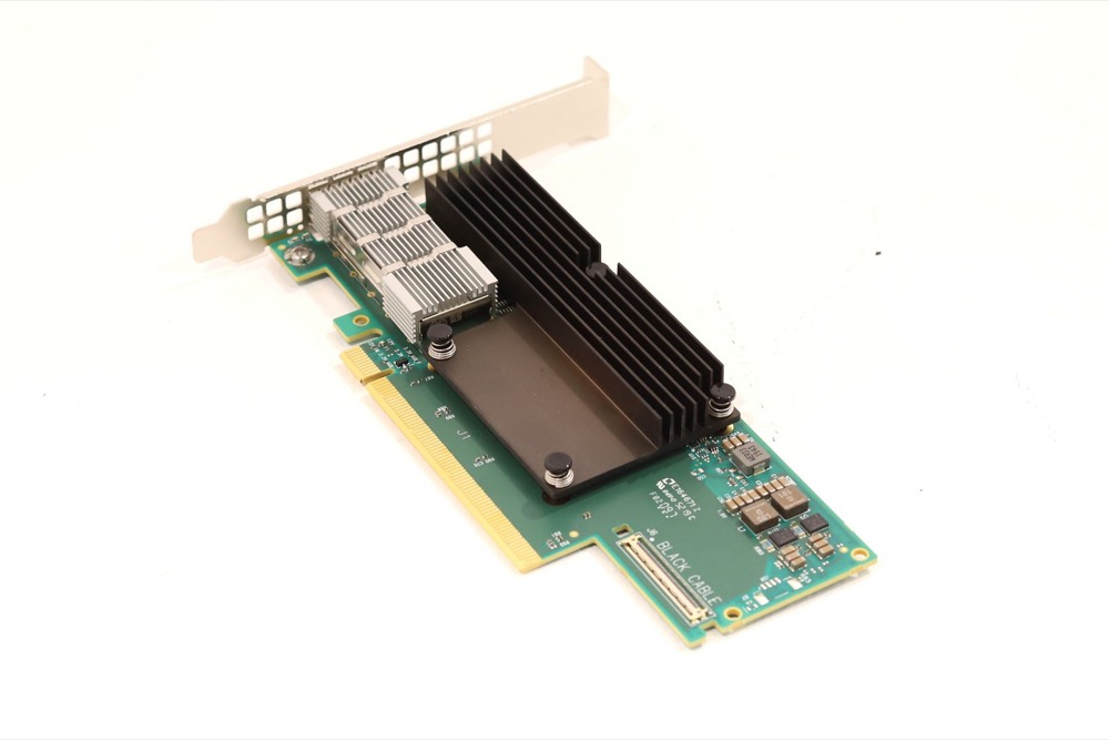 Трансивер Mellanox CX653105A Single-Port 200GbE QSFP+ Network Adapter P/N: MCX653105A-HDAT — фото 1