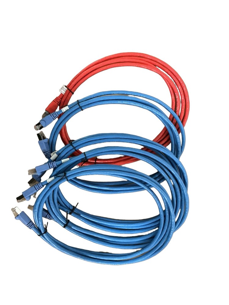 Кабель Cat6 26AWG 8ft Shielded (S/FTP) PVC CM Ethernet Patch Cable 4-BLUE 1-RED — фото 1