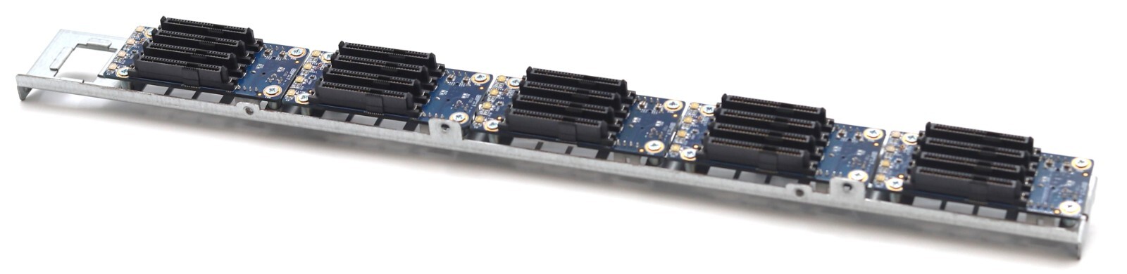 Бэкплейн Echo Streams D66BPS3C04EB3-0 Backplane With Bracket P/N: 7-51HR1AC01A2 Tested — фото 1