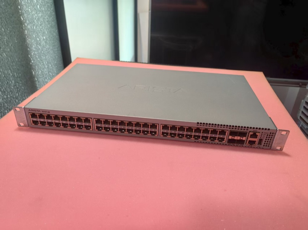 Коммутатор Arista DCS-7010T-48 — фото 2