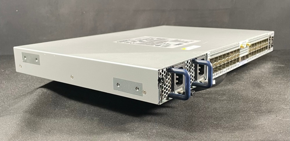 Коммутатор Arista DCS-7020SR-32C2-F — фото 2
