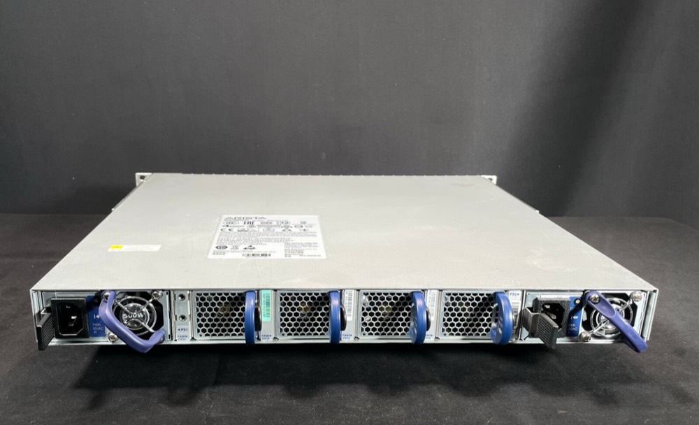 Коммутатор Arista DCS-7050SX-64-R — фото 3