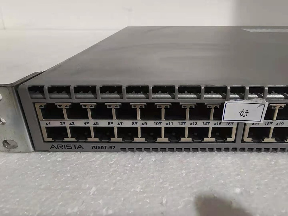 Коммутатор Arista DCS-7050T-52 — фото 2