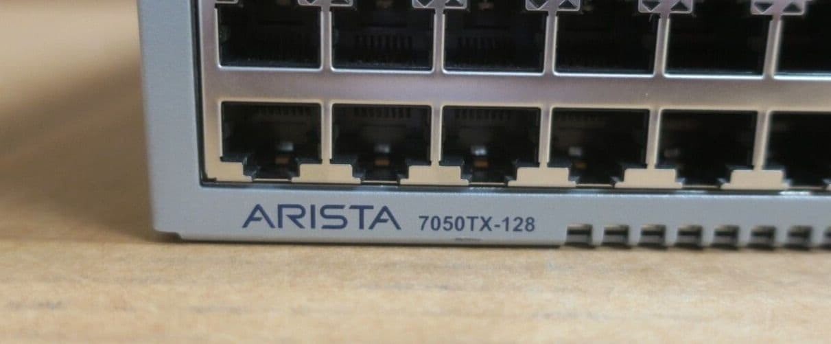 Коммутатор Arista DCS-7050TX-128 — фото 2