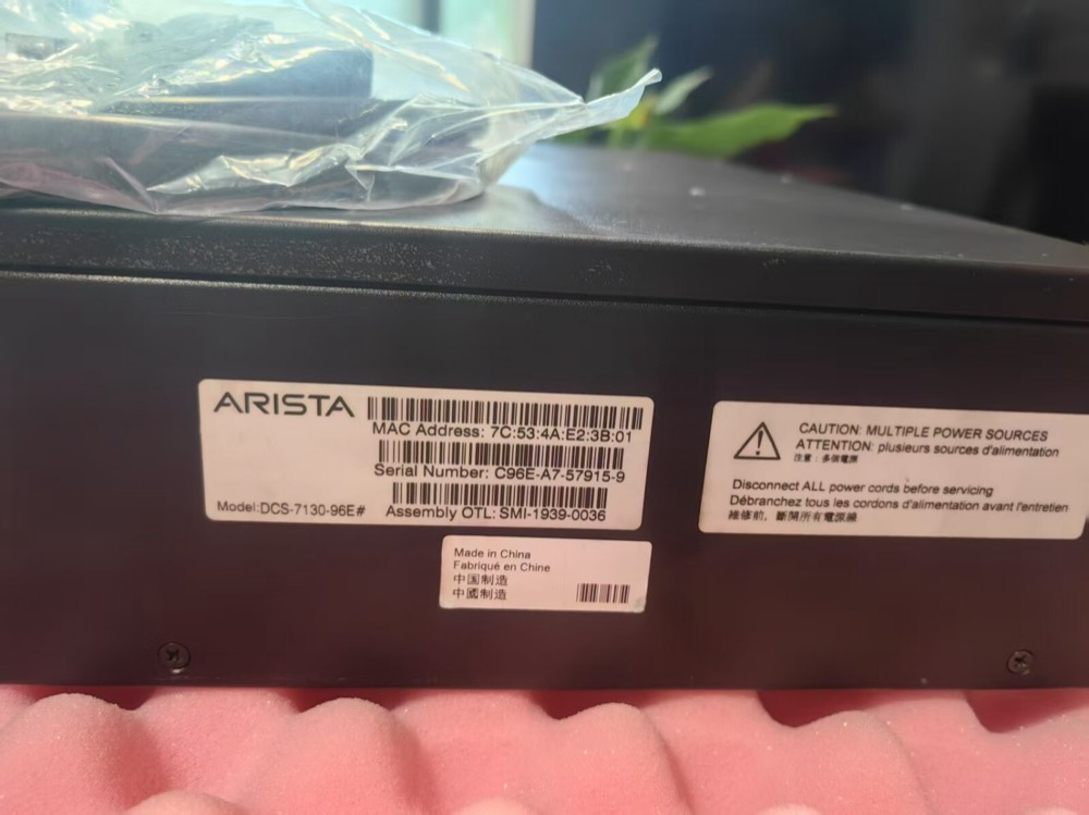 Коммутатор Arista DCS-7130-96E — фото 4