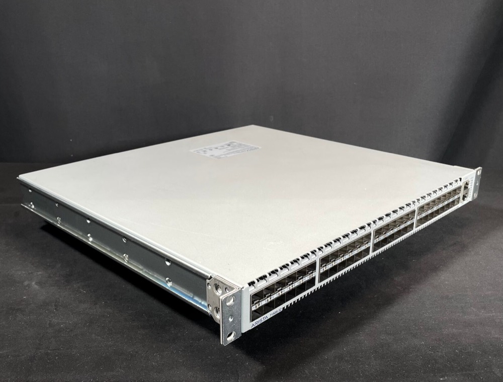 Коммутатор Arista DCS-7150S-52-CL-R — фото 2