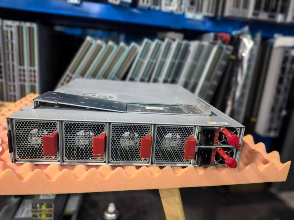 Коммутатор Arista DCS-7280CR-48-F — фото 4